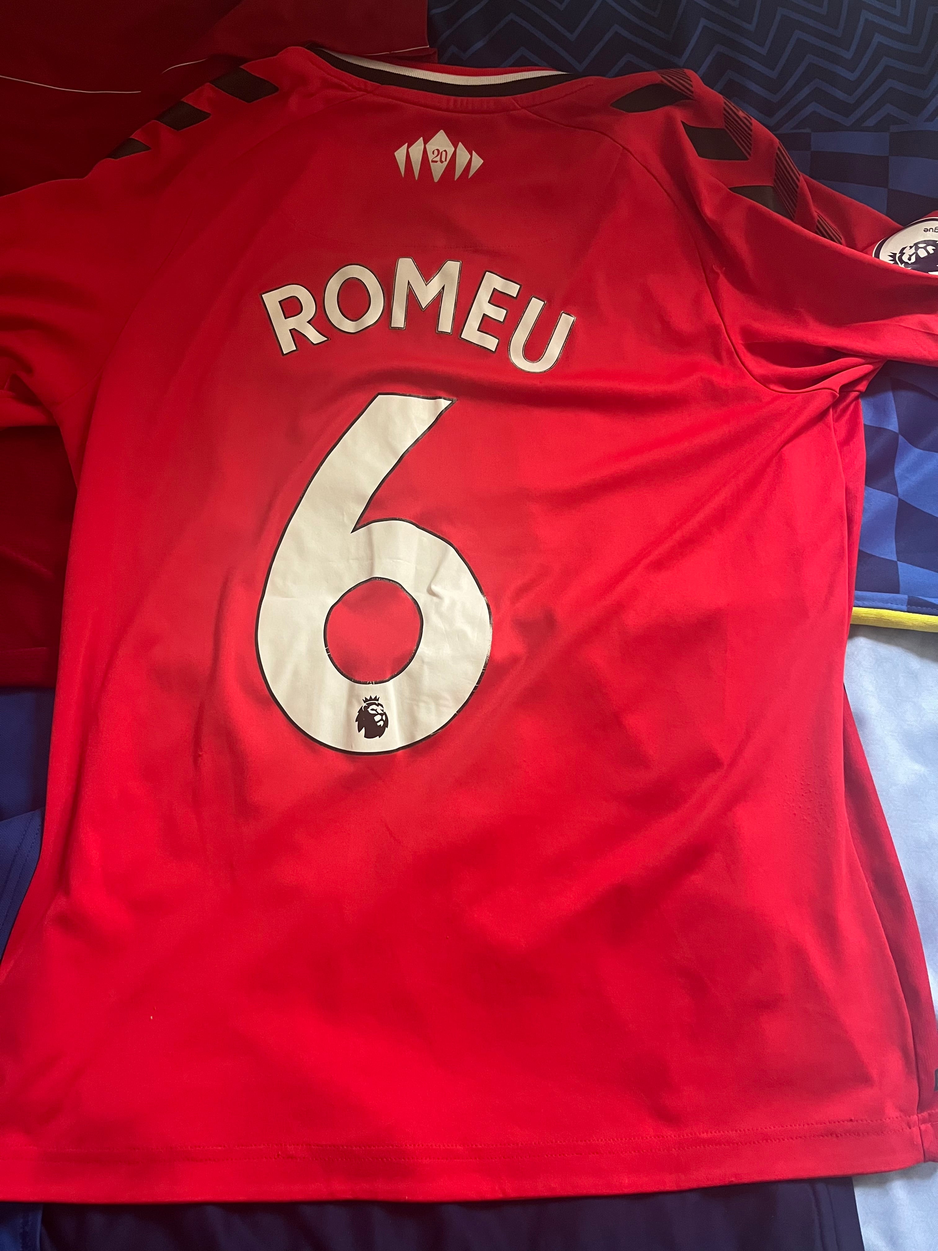 Southampton 2021/22 Home Oriole Romeu Jersey🏴󠁧󠁢󠁥󠁮󠁧󠁿